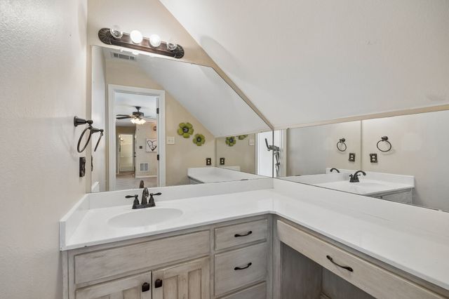 15175 Markout Central, Forney, TX 75126