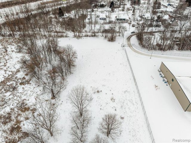 1139 S Dettman Road, Jackson, MI 49203