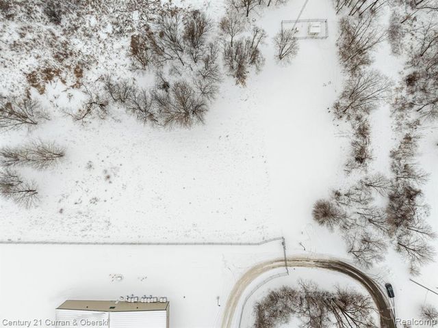 1139 S Dettman Road, Jackson, MI 49203