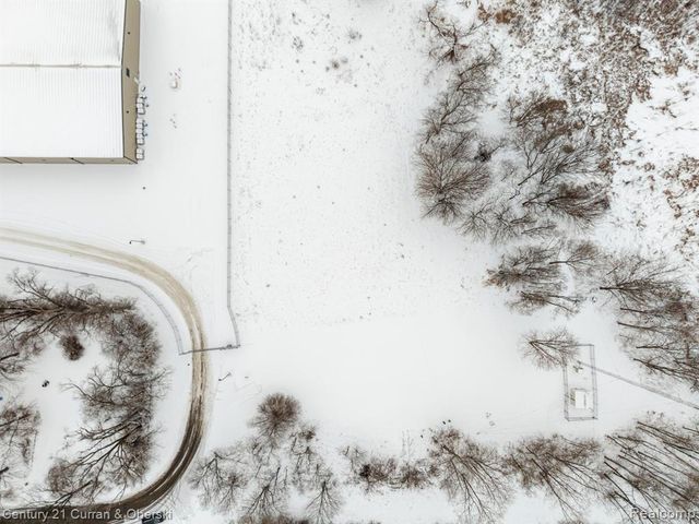 1139 S Dettman Road, Jackson, MI 49203