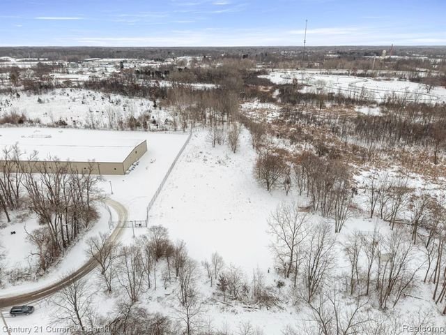 1139 S Dettman Road, Jackson, MI 49203