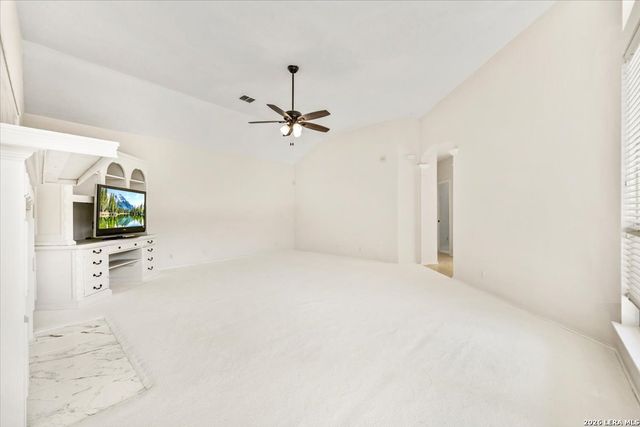 30 Amber Frst, San Antonio, TX 78232