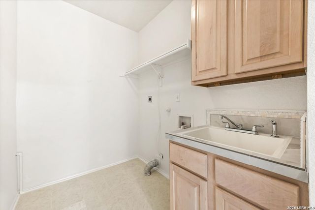 30 Amber Frst, San Antonio, TX 78232