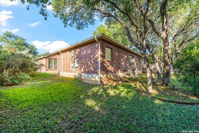 30 Amber Frst, San Antonio, TX 78232
