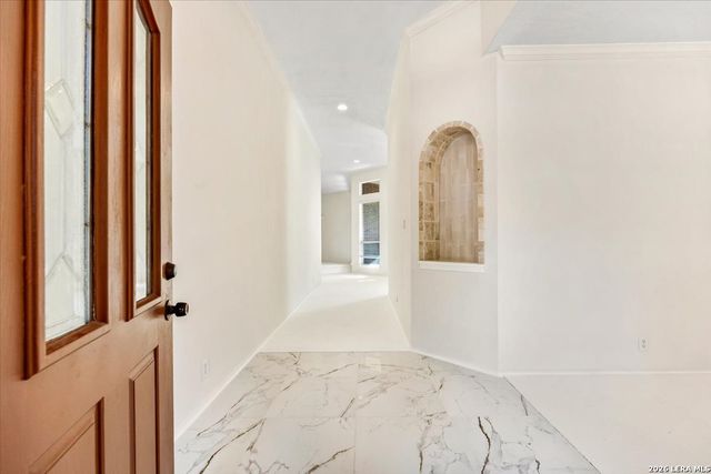 30 Amber Frst, San Antonio, TX 78232