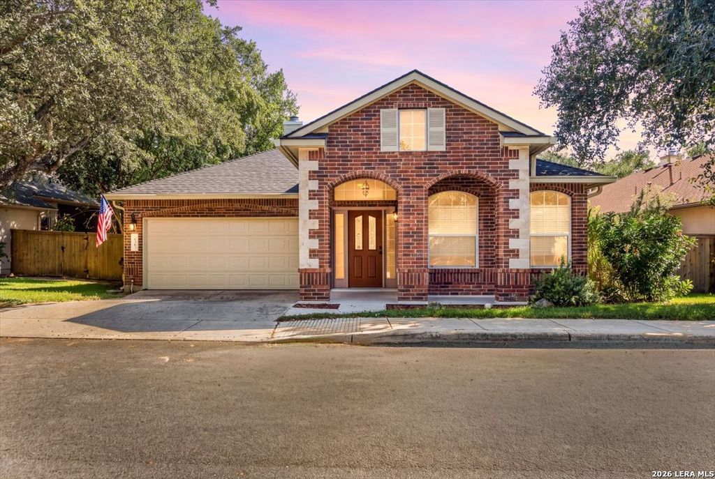 30 Amber Frst, San Antonio, TX 78232