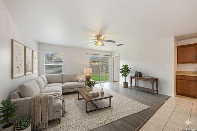 2735 Moon Rock, Converse, TX 78109