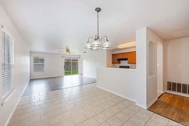 2735 Moon Rock, Converse, TX 78109