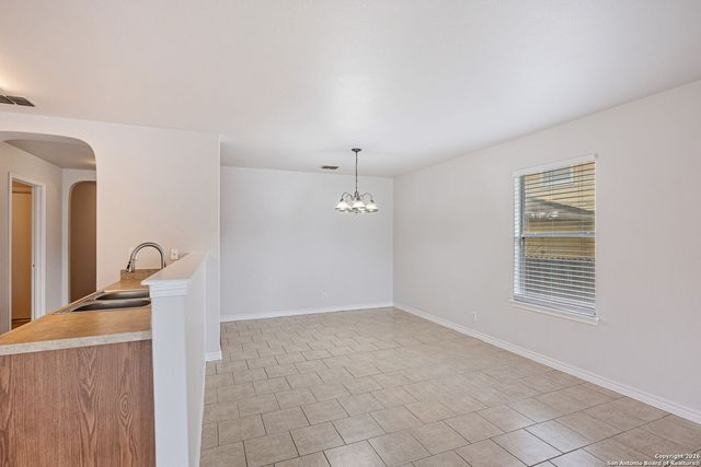 2735 Moon Rock, Converse, TX 78109