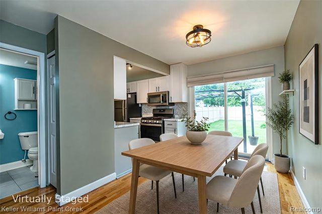 11401 Messmore Rd, Utica, MI 48317
