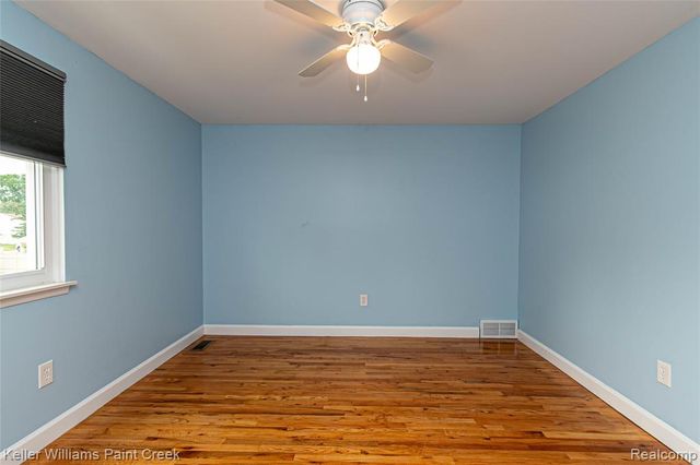 11401 Messmore Rd, Utica, MI 48317