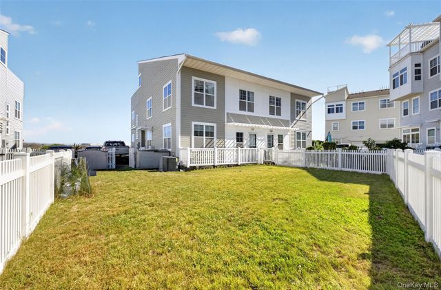 7110 Beach Front Road, Arverne, NY 11692