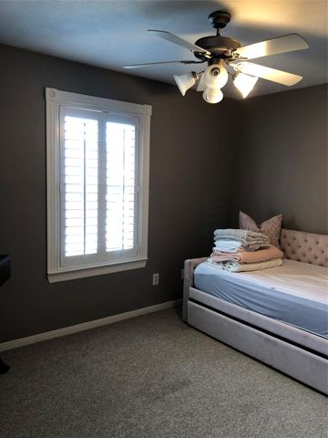 951 Lamonte Lane, Houston, TX 77018