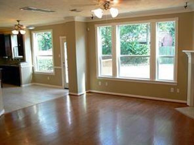 951 Lamonte Lane, Houston, TX 77018