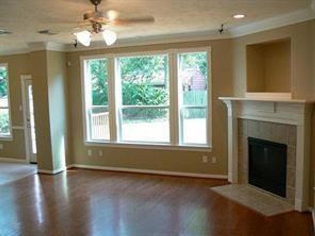 951 Lamonte Lane, Houston, TX 77018