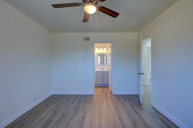 311 Charles Ave, Manteca, CA 95336