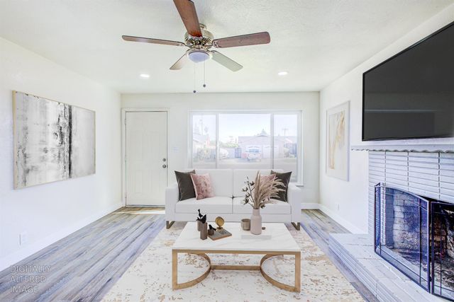 311 Charles Ave, Manteca, CA 95336