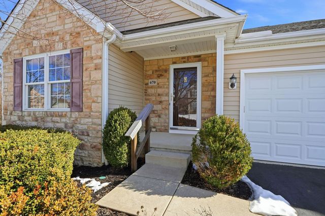 670 Redwood Valley Drive, Blacklick, OH 43004