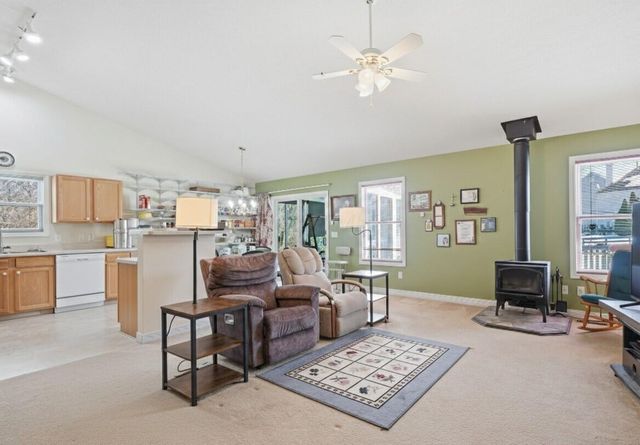 670 Redwood Valley Drive, Blacklick, OH 43004