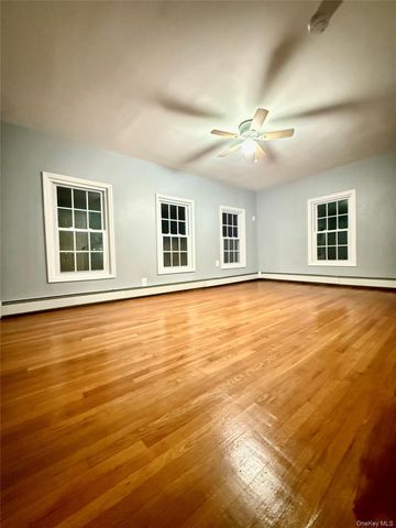 9 Arlington Place, Newburgh, NY 12550