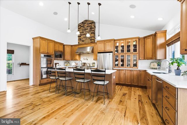 10691 EASTERDAY RD, Myersville, MD 21773