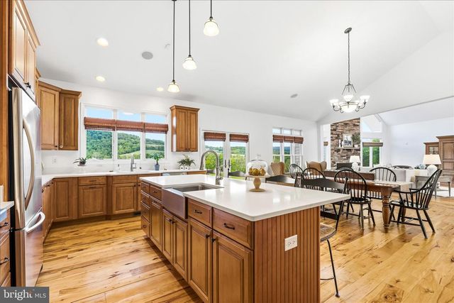 10691 EASTERDAY RD, Myersville, MD 21773