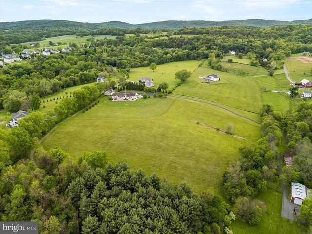 10691 EASTERDAY RD, Myersville, MD 21773