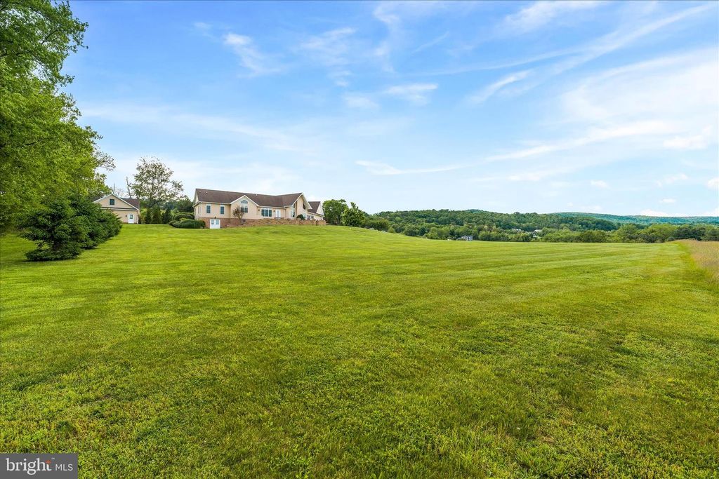 Image 53 of property listing at 10691 EASTERDAY RD, Myersville, MD 21773