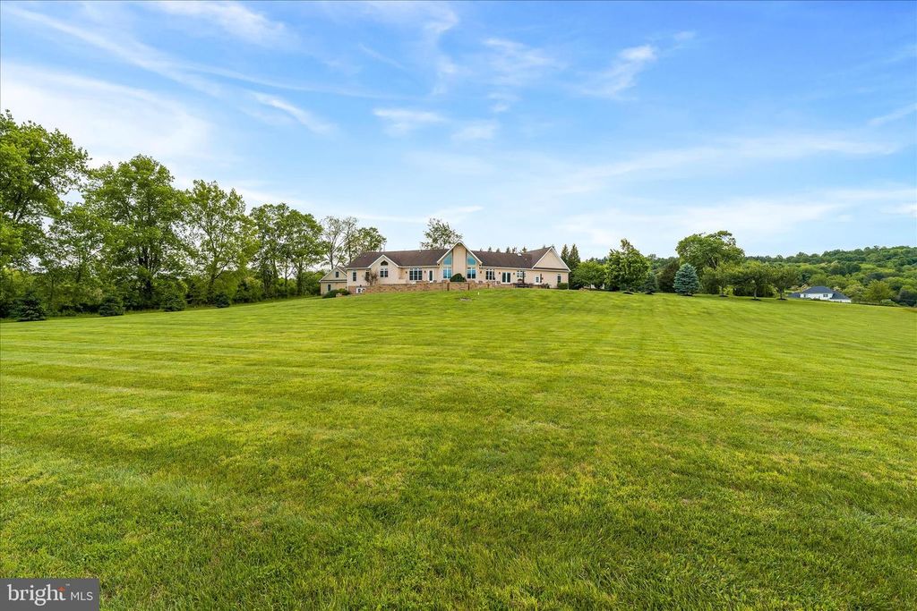 Image 54 of property listing at 10691 EASTERDAY RD, Myersville, MD 21773