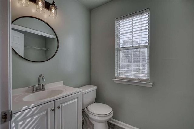 502 N Summit N, Stone Mountain, GA 30083