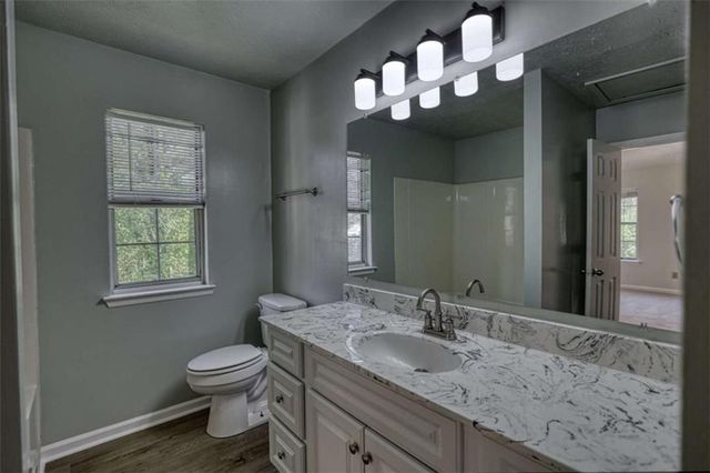 502 N Summit N, Stone Mountain, GA 30083