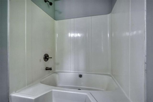 502 N Summit N, Stone Mountain, GA 30083