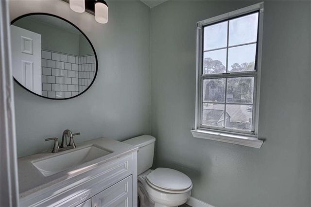 502 N Summit N, Stone Mountain, GA 30083