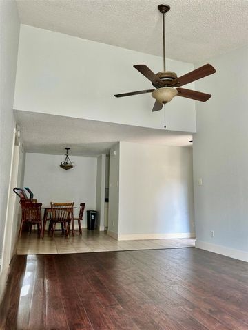 10047 Westpark Drive 30, Houston, TX 77042