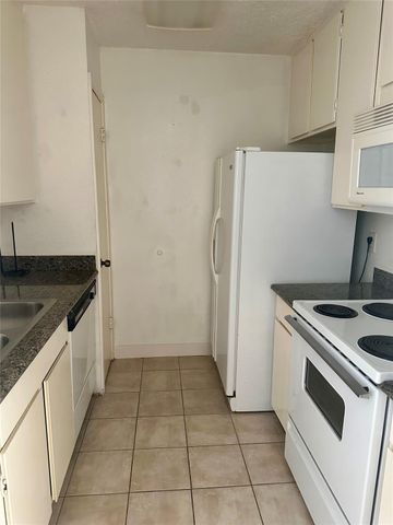 10047 Westpark Drive 30, Houston, TX 77042