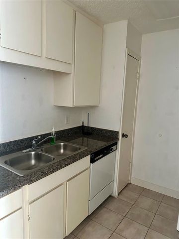 10047 Westpark Drive 30, Houston, TX 77042