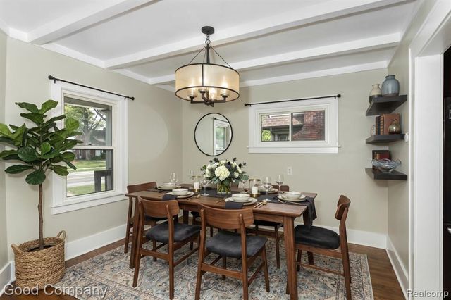 1924 Pinecrest Drive, Ferndale, MI 48220