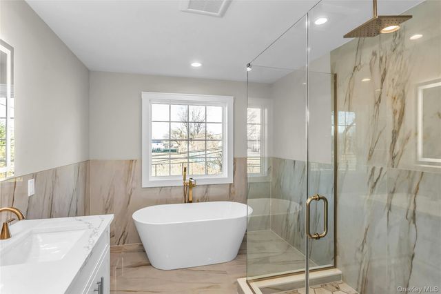 47 Shelter Hill Road, Plainview, NY 11803