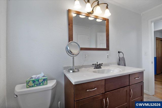 247 Cedar St, Lyons, OR 97358