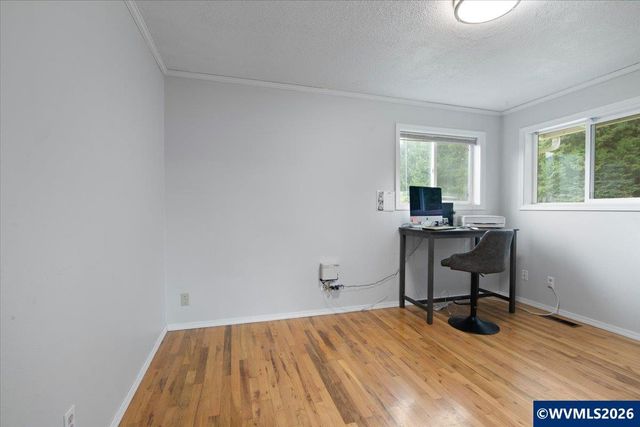 247 Cedar St, Lyons, OR 97358