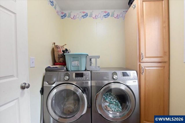 247 Cedar St, Lyons, OR 97358