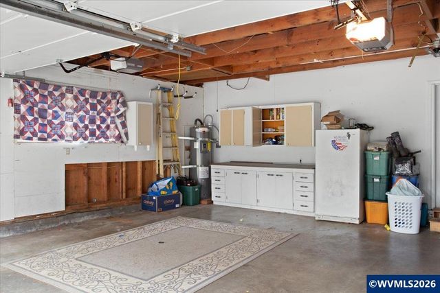 247 Cedar St, Lyons, OR 97358