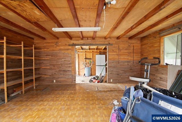 247 Cedar St, Lyons, OR 97358