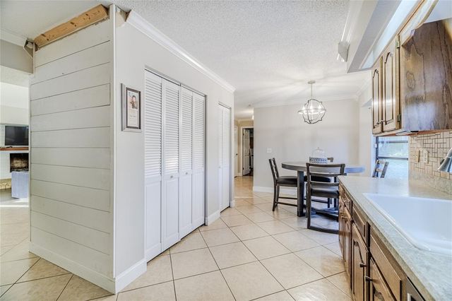 821 HIGHPOINT DRIVE, Port Orange, FL 32127