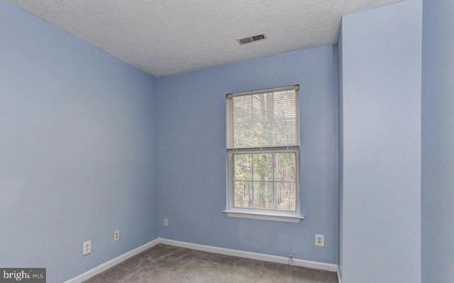 307 STAFFORD MEWS LN, Stafford, VA 22556