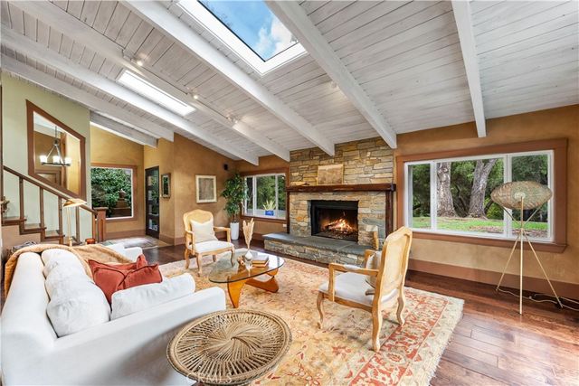 2171 McKain Street, Calabasas, CA 91302