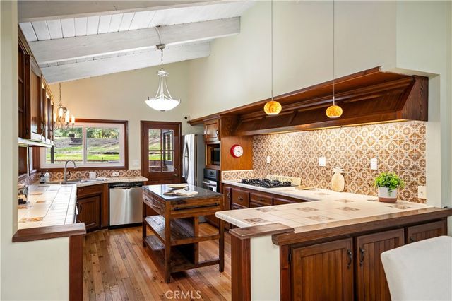 2171 McKain Street, Calabasas, CA 91302