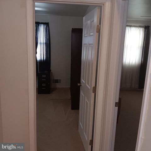 1825 ADDISON RD S, District Heights, MD 20747