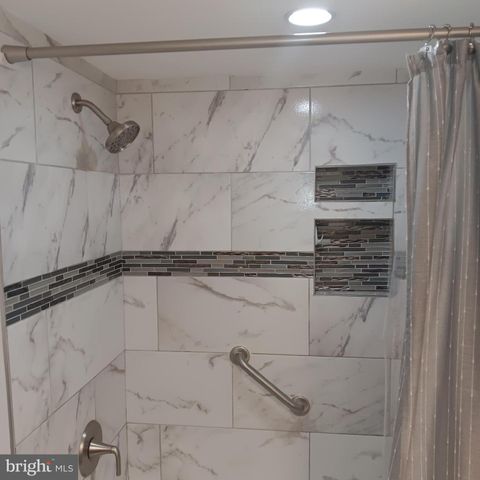 1825 ADDISON RD S, District Heights, MD 20747