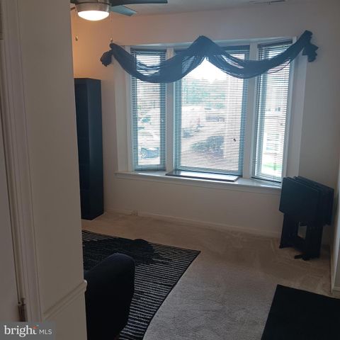 1825 ADDISON RD S, District Heights, MD 20747